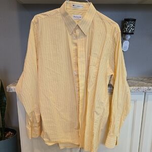 Van Heusen Men's Light Yellow Striped Dress Shirt 16.5 34/35